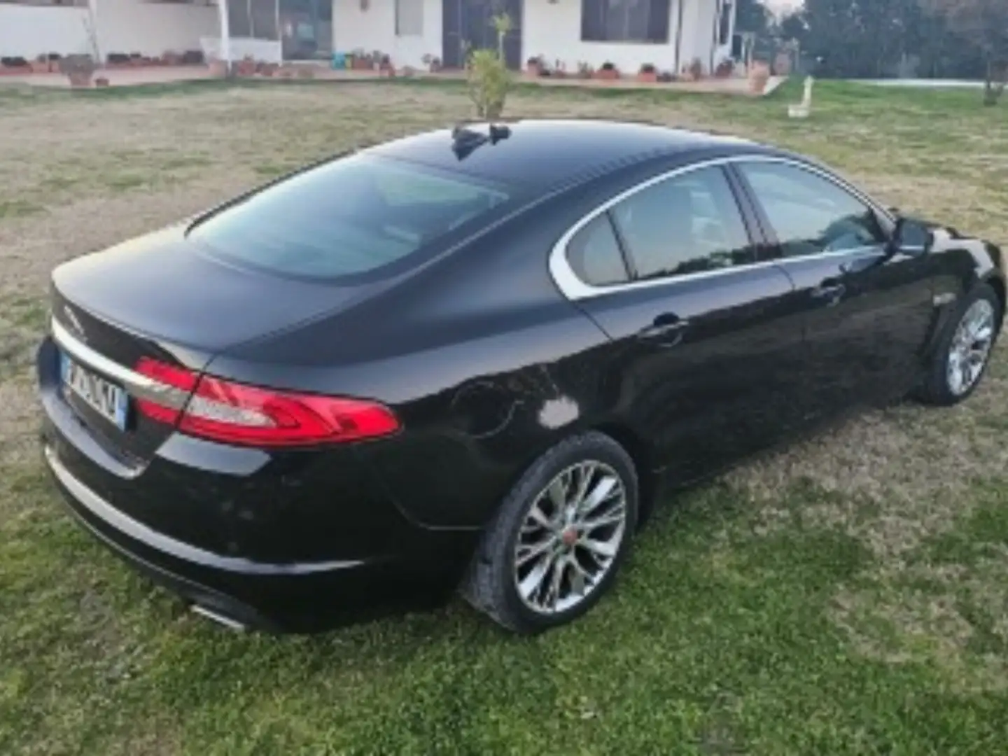 Jaguar XF 2.2d 200cv auto - 2