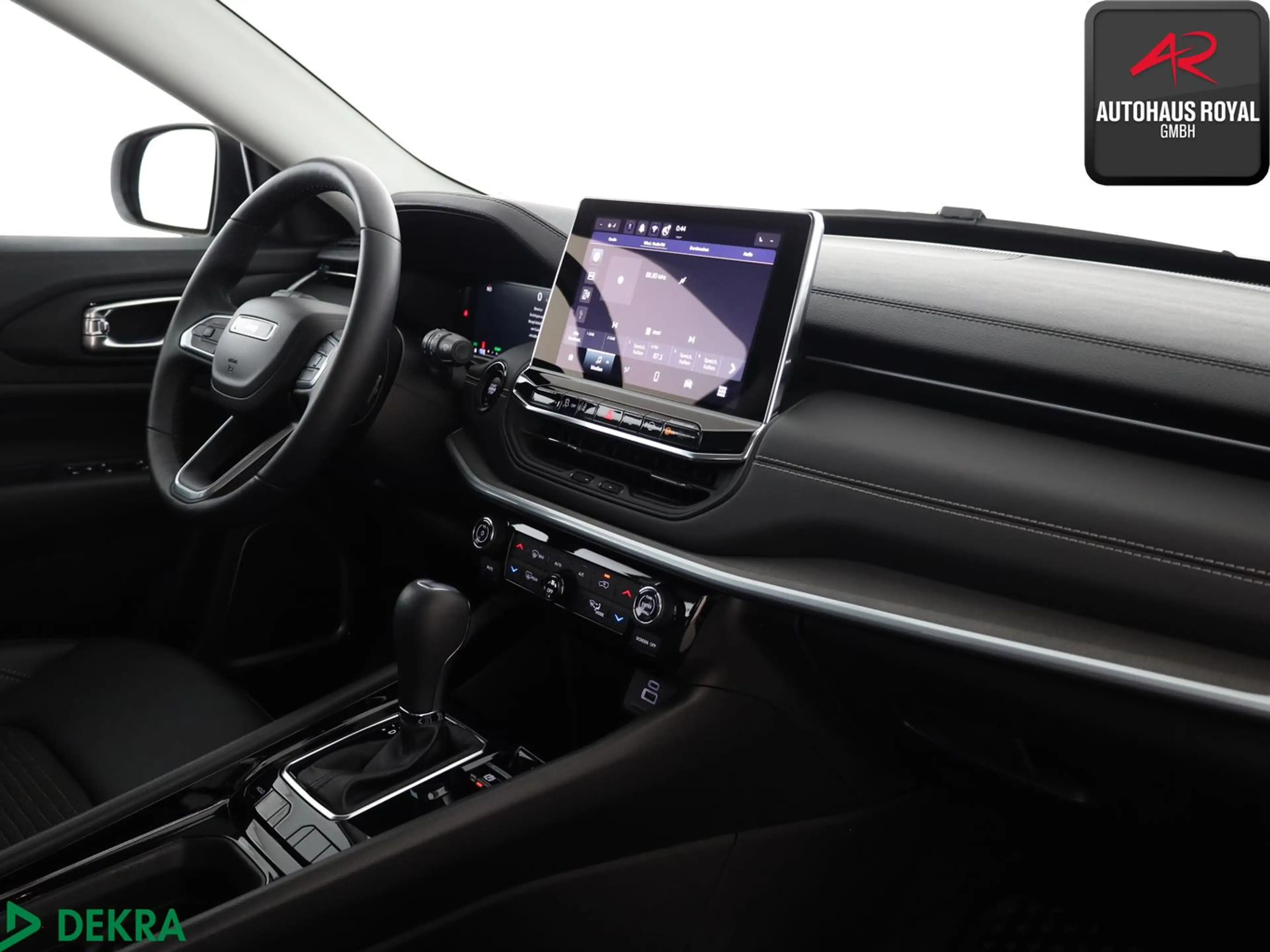 Jeep Compass 1.5 GSE e-Hybrid ALTITUDE 360°,ACC,1.HD — photo 10