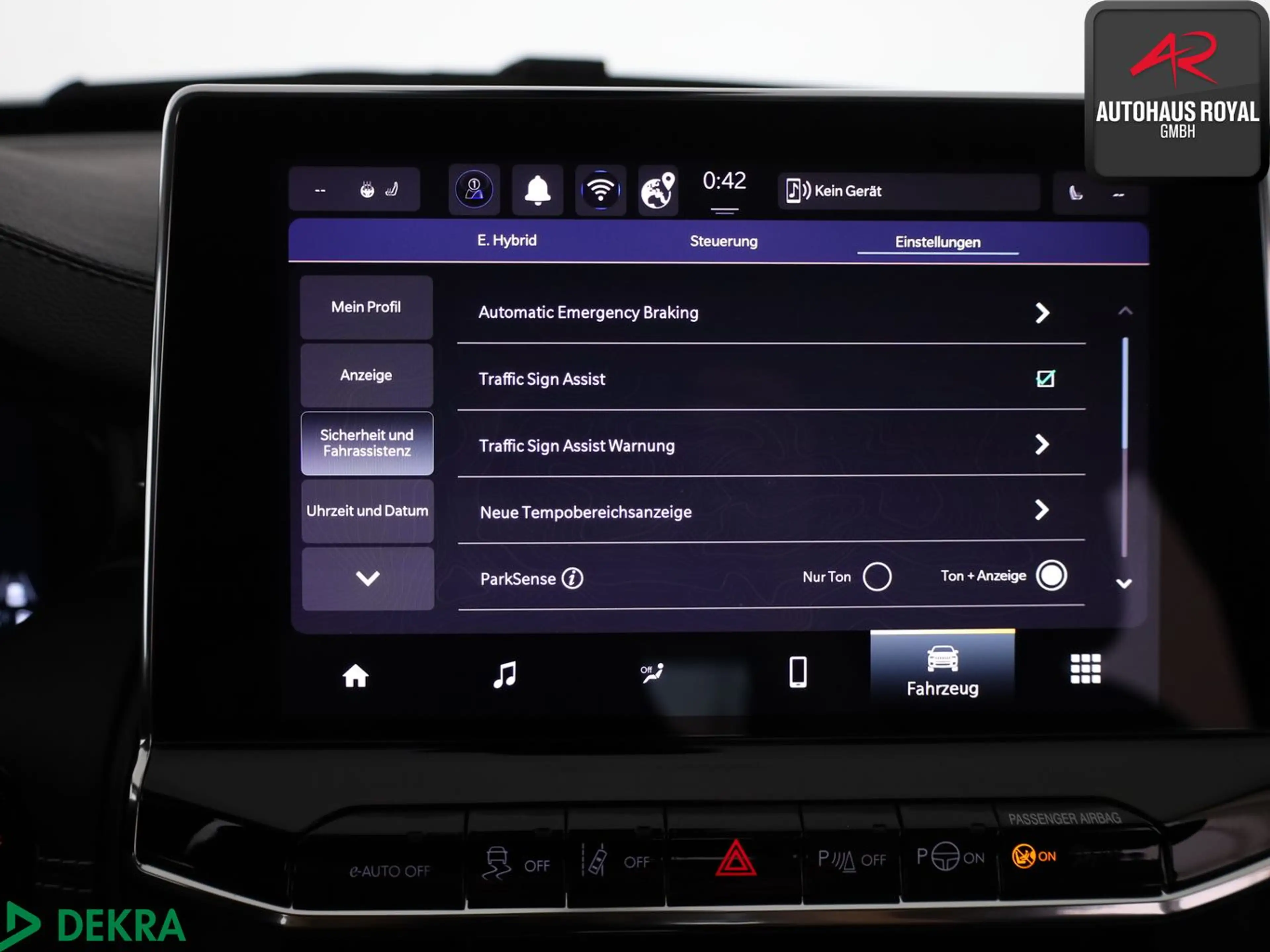 Jeep Compass 1.5 GSE e-Hybrid ALTITUDE 360°,ACC,1.HD — photo 18