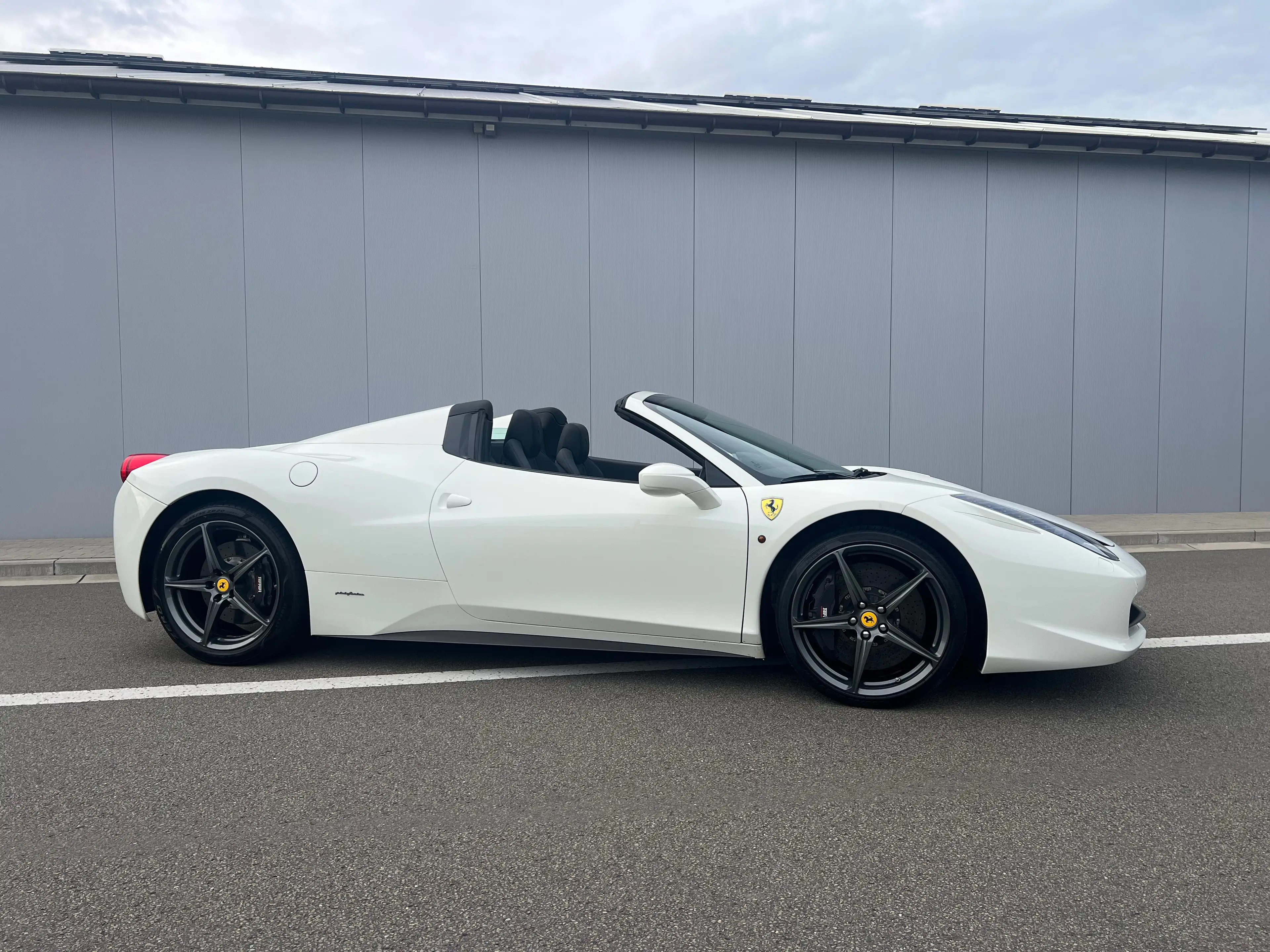 Ferrari 458 Spider - JBL - Lift - Belgian car - Full History - — photo 3