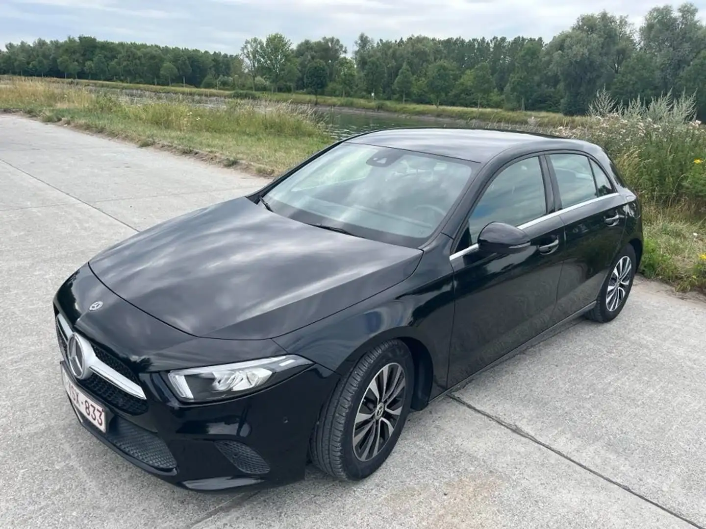 Mercedes-Benz A 180 A 180 d Business Solution Noir - 1