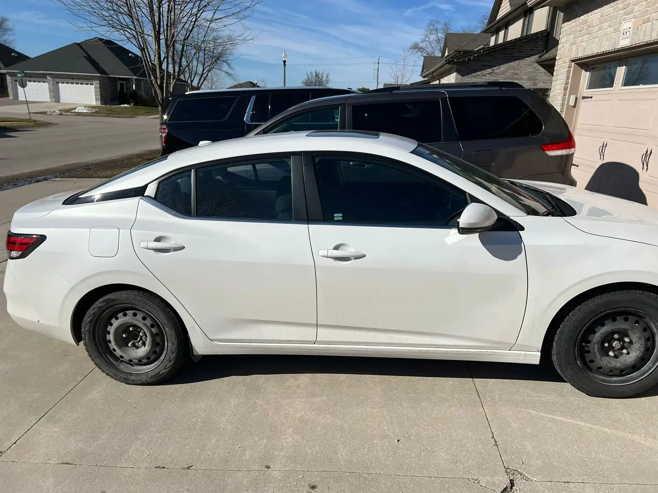 Nissan Sentra снимка Nissan Sentra