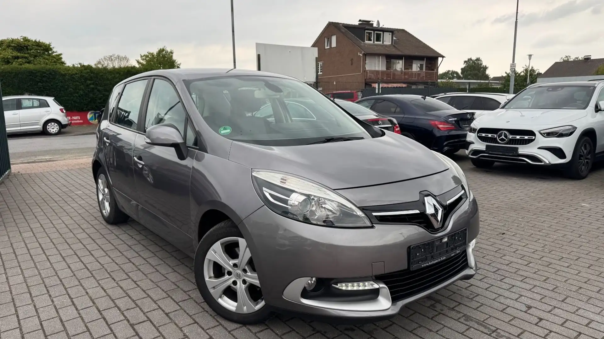 Renault Scenic III Paris 1.5 dCi | NAVI | AHK |PARKHILFE Grau - 1