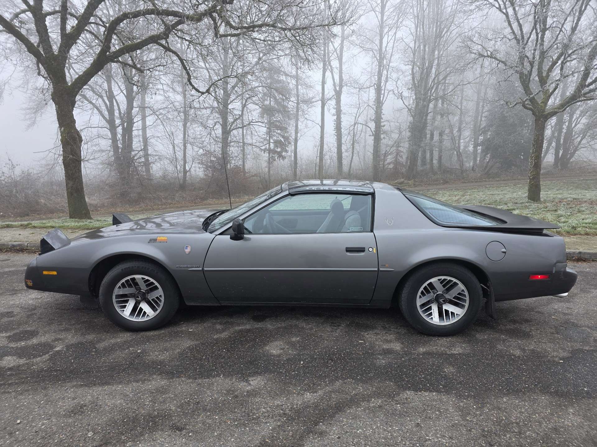 Second hand Pontiac Firebird 3.4