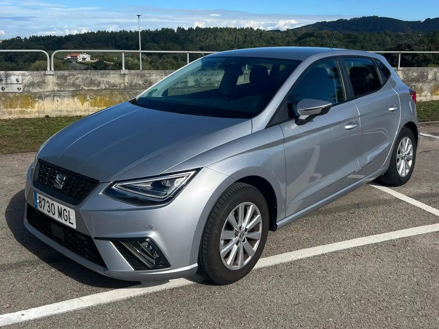 SEAT Ibiza Ibiza 1.0 TSI Style XL Plateado - 2