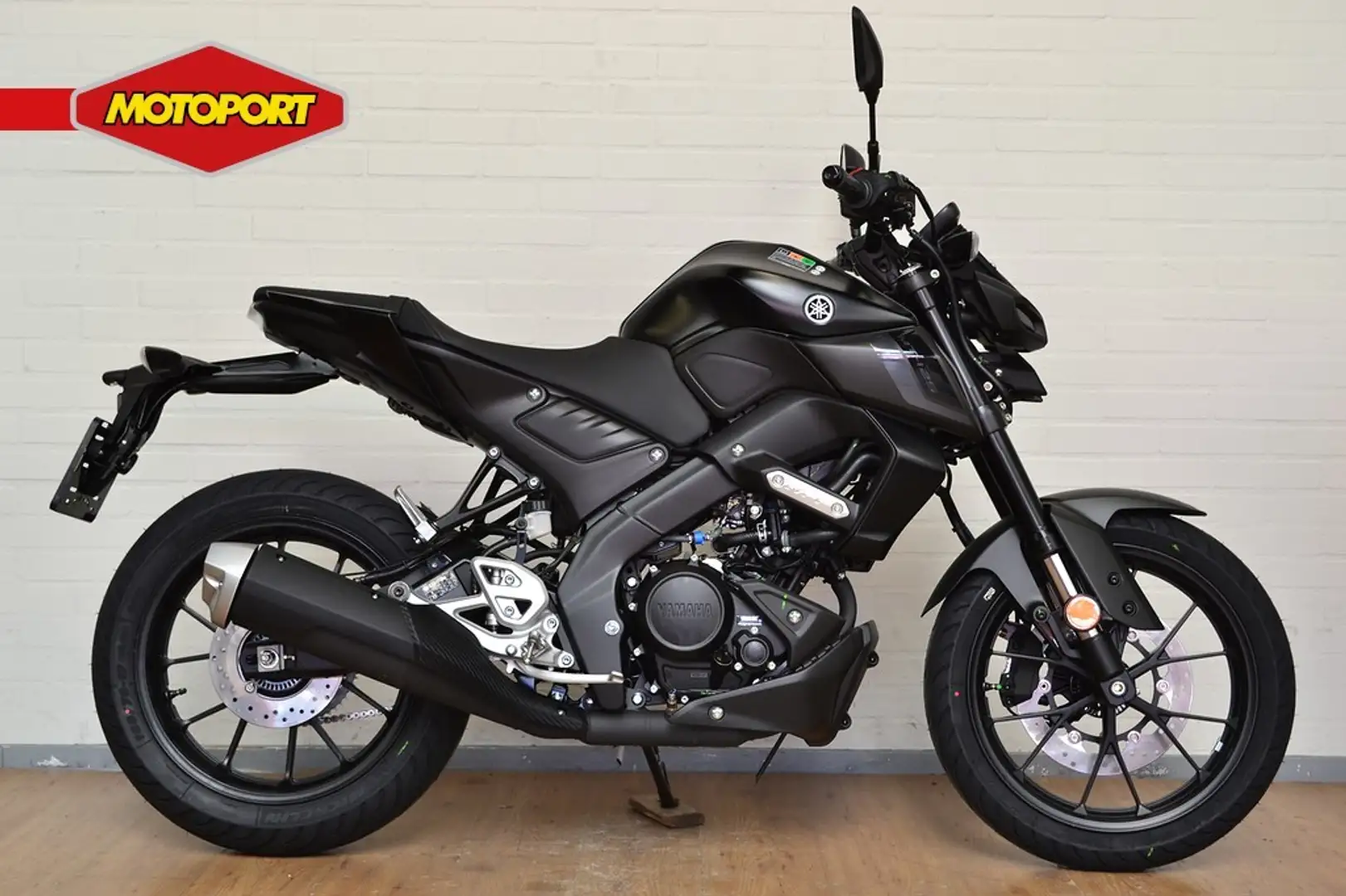 Yamaha MT-125 Zwart - 1