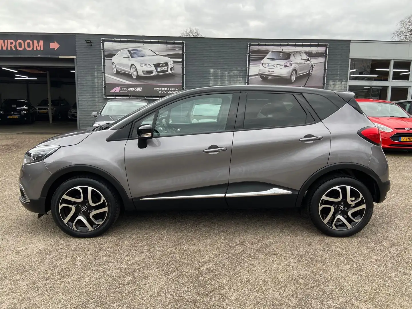 Renault Captur 0.9 TCe Dynamique - 89.932 Kilometer - Airco ecc - Grigio - 1