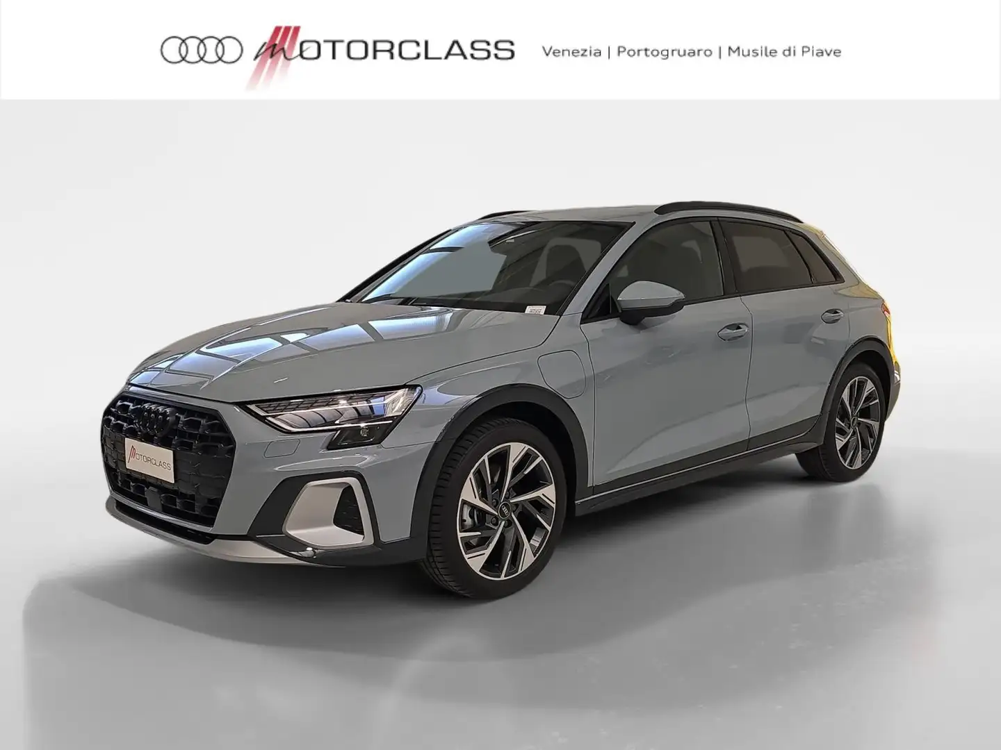 Audi A3 allstreet 40 1.5 tfsi e identity contrast s tronic Grigio - 1