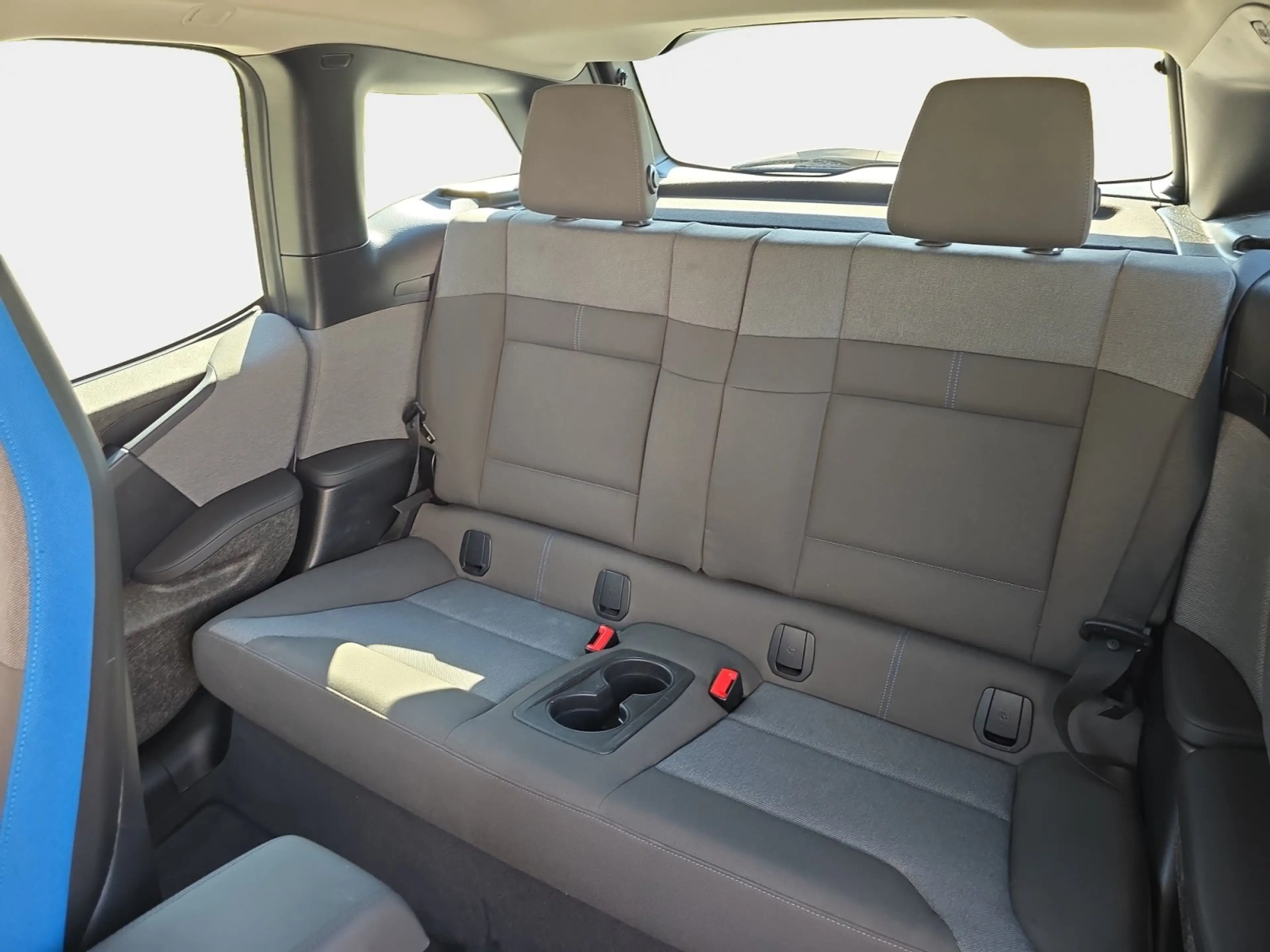 BMW i3 Basis — photo 14