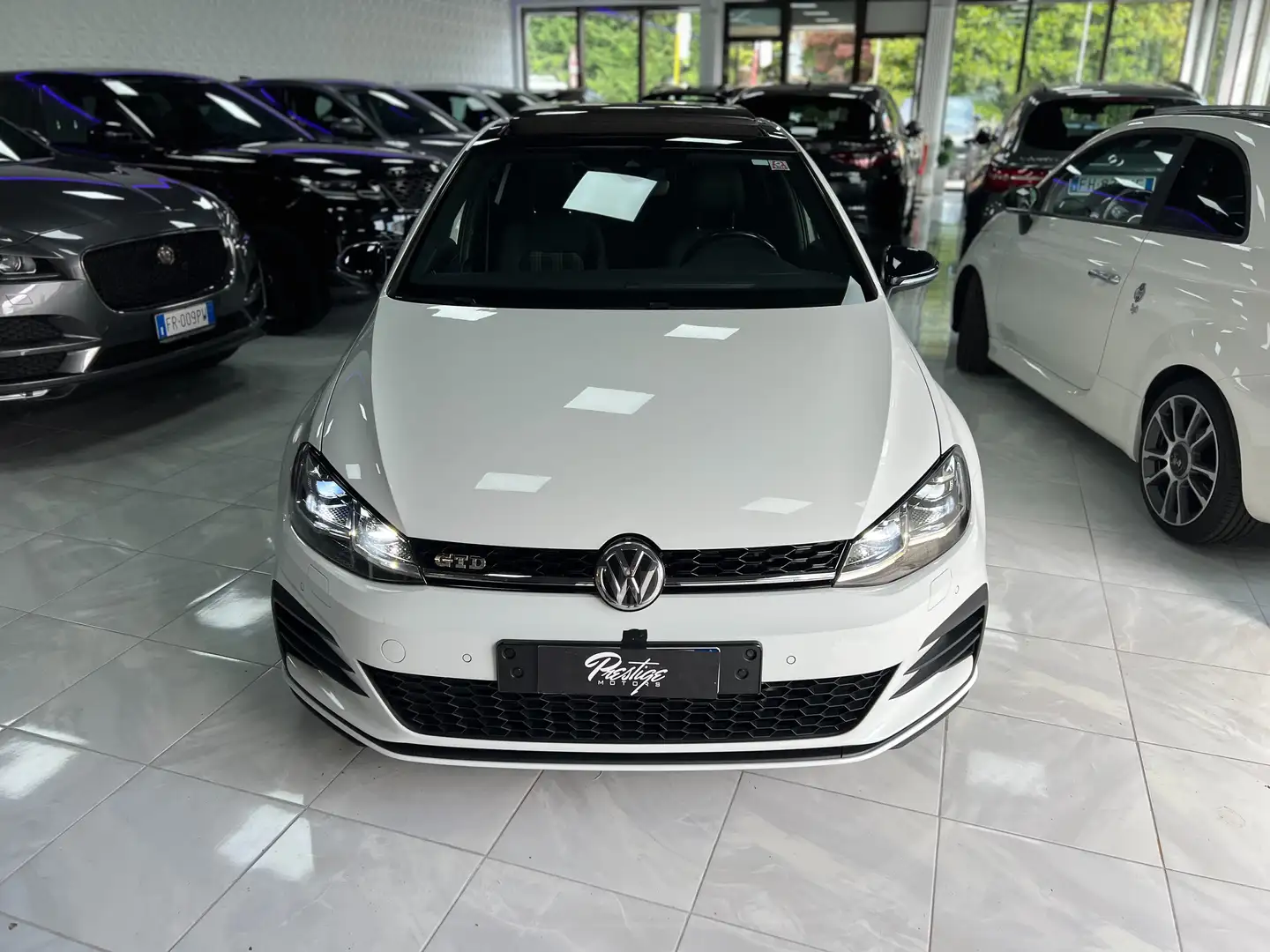 Volkswagen Golf Golf VII 2017 5p 5p 2.0 tdi Gtd 184cv dsg Blanc - 2