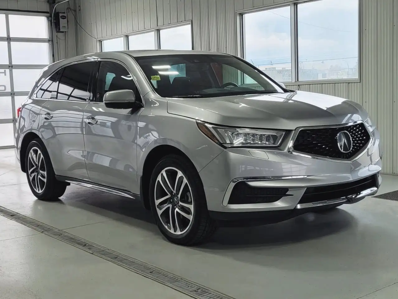 Acura MDX снимка Acura MDX
