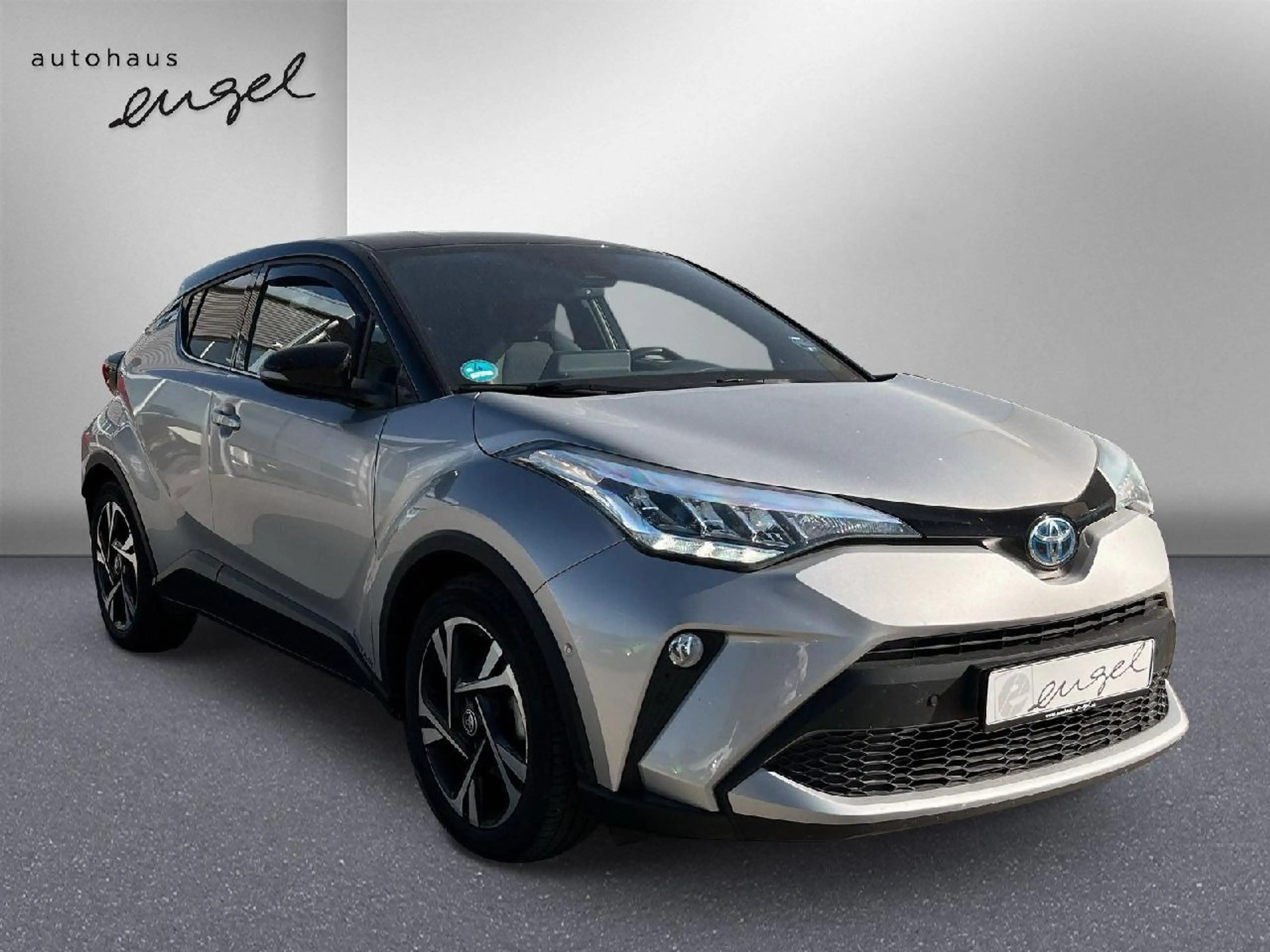 Toyota C-HR Hybrid Team D,ACC,LED,AHK,NAVI,KAMERA,SHZ,LHZ,SPUR — photo 4