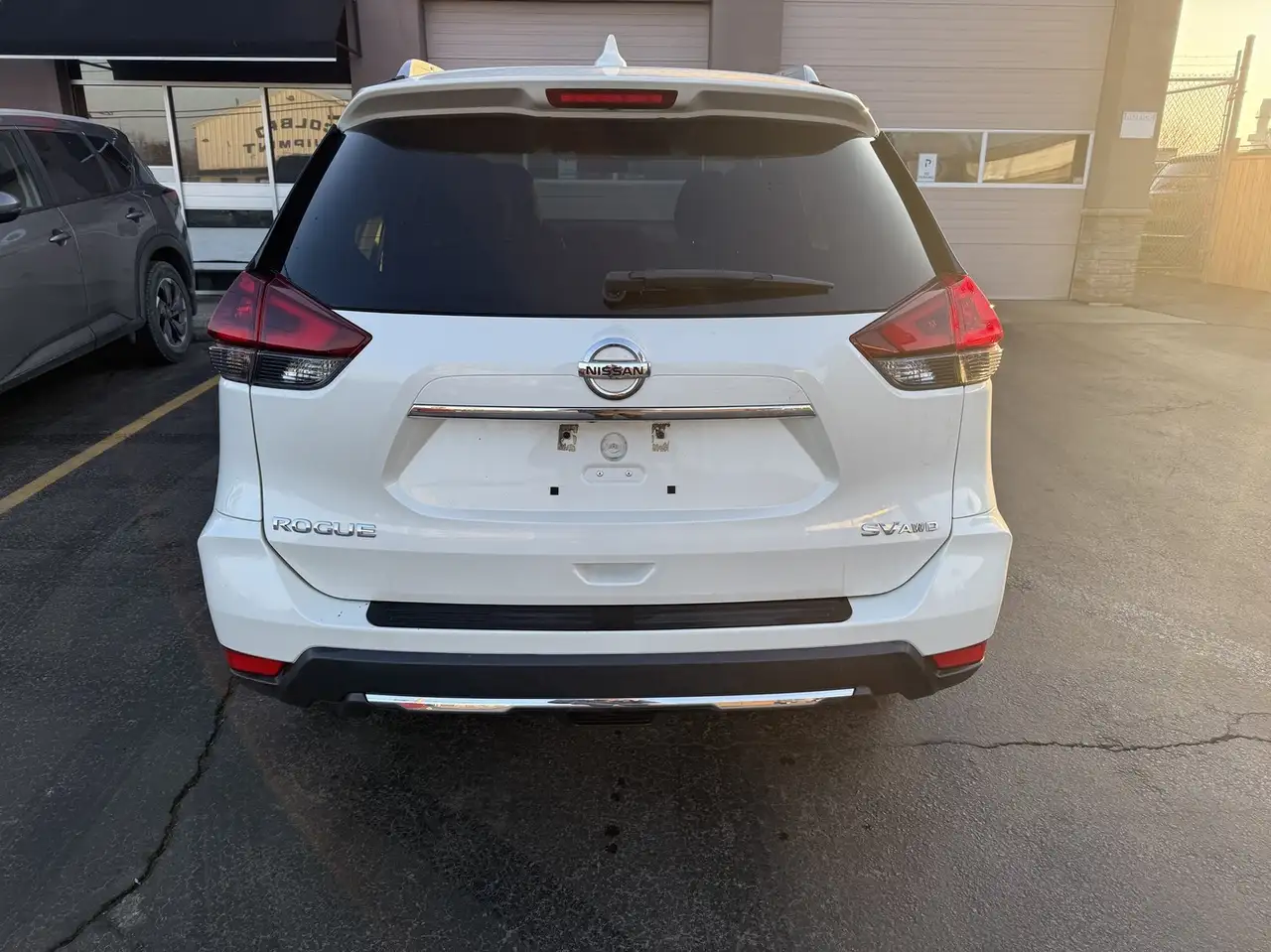 Nissan Rogue снимка Nissan Rogue