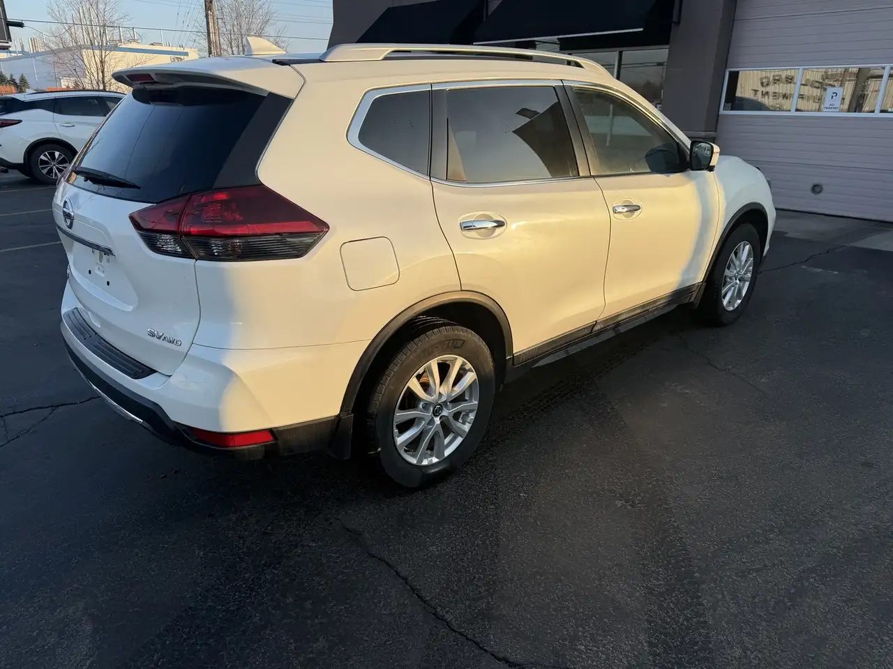 Nissan Rogue снимка Nissan Rogue