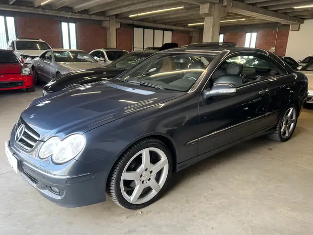 Mercedes-Benz CLK 280 Coupe V6 Avantgarde