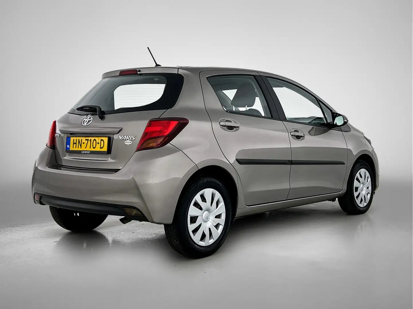 Toyota Yaris 1.3 VVT-i Aspiration Bruin - 2