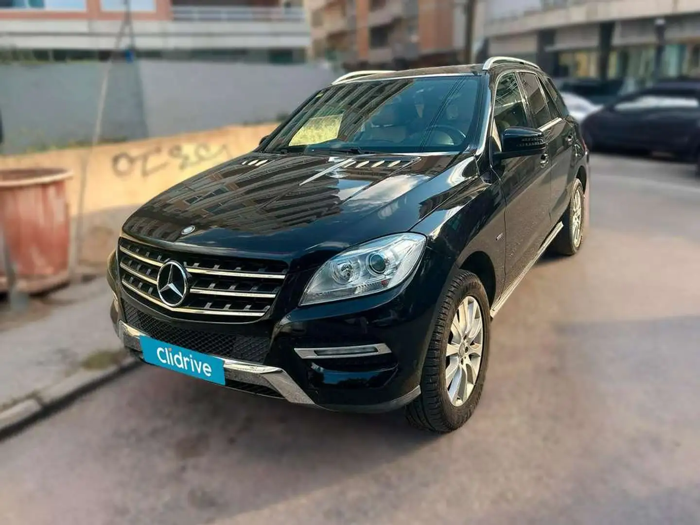 Mercedes-Benz ML 320 350 BlueTEC 4MATIC Noir - 2