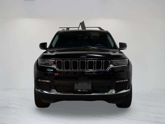 used 2023 Jeep Grand Cherokee car, priced at $32,900