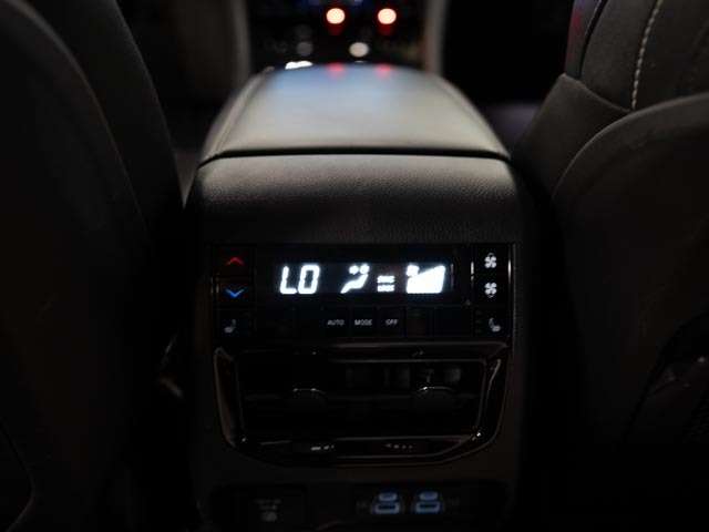 used 2023 Jeep Grand Cherokee car, priced at $32,900