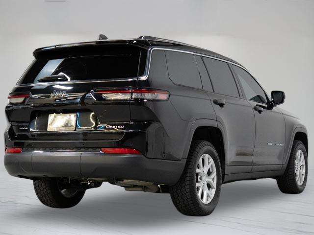 used 2023 Jeep Grand Cherokee car, priced at $32,900