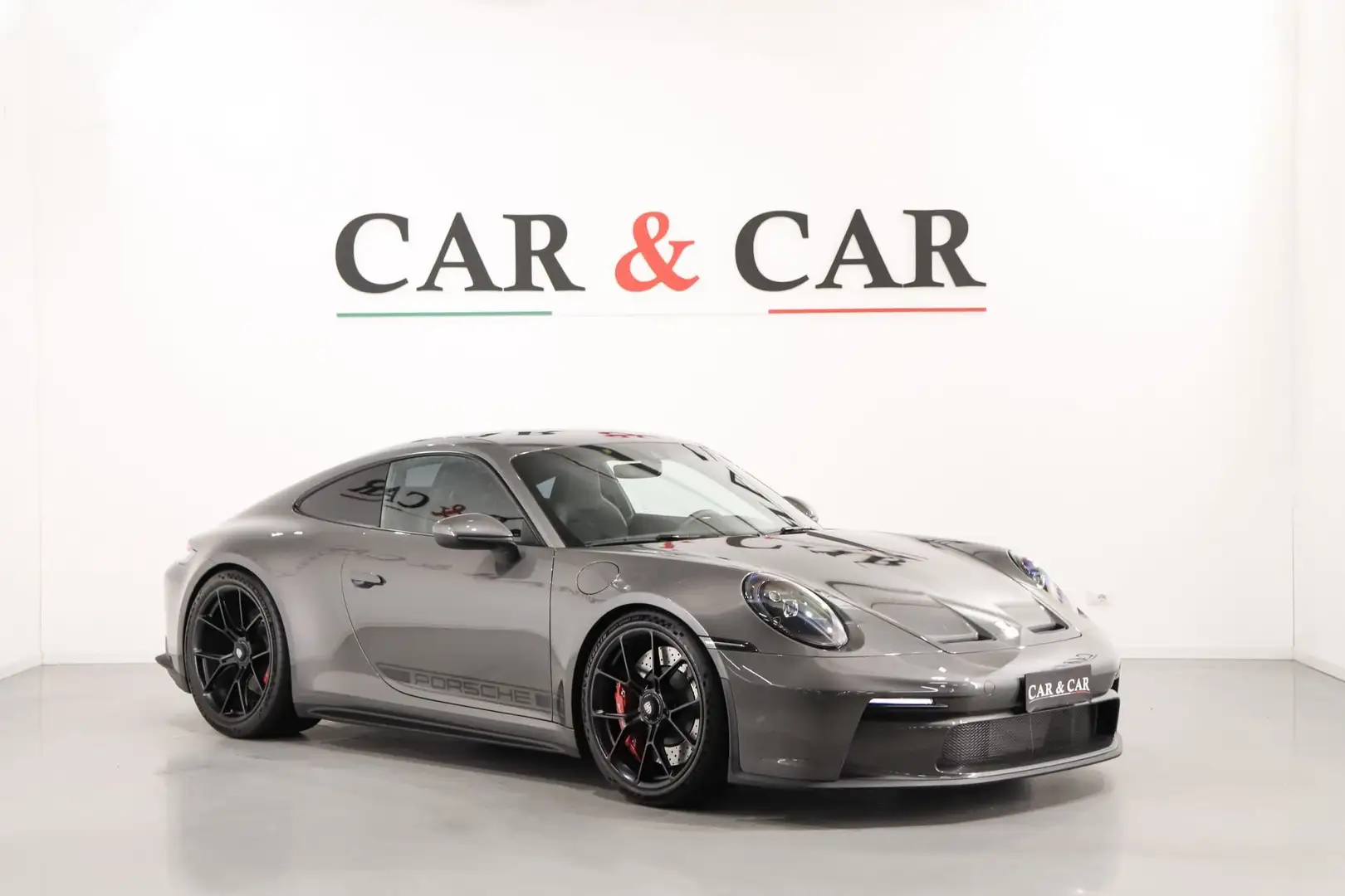 Porsche 992 992 GT3 Touring Gris - 1