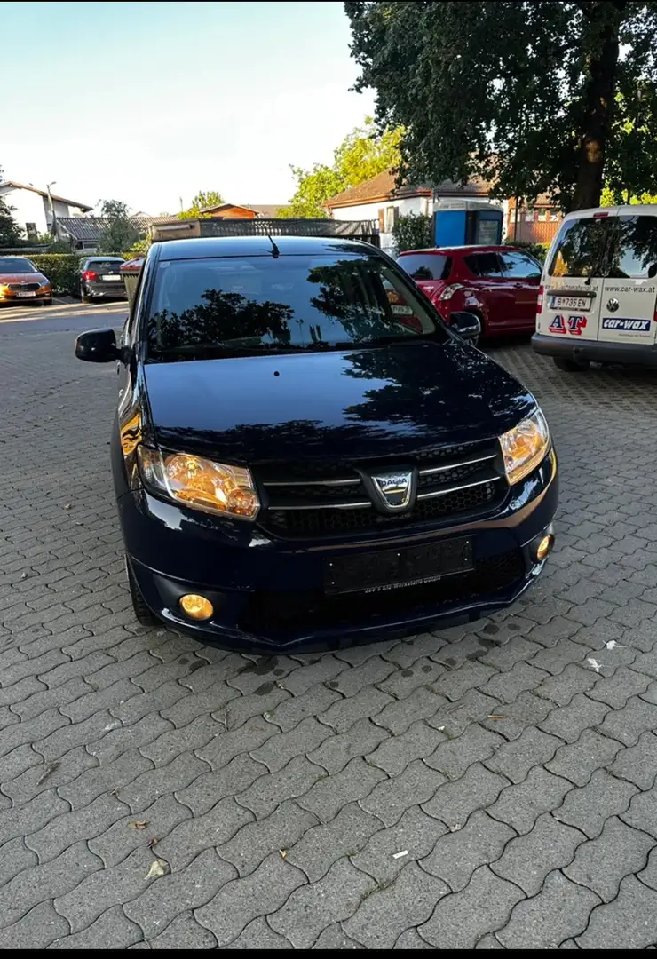 Dacia Sandero dCi 75 Laureate II Blau - 2