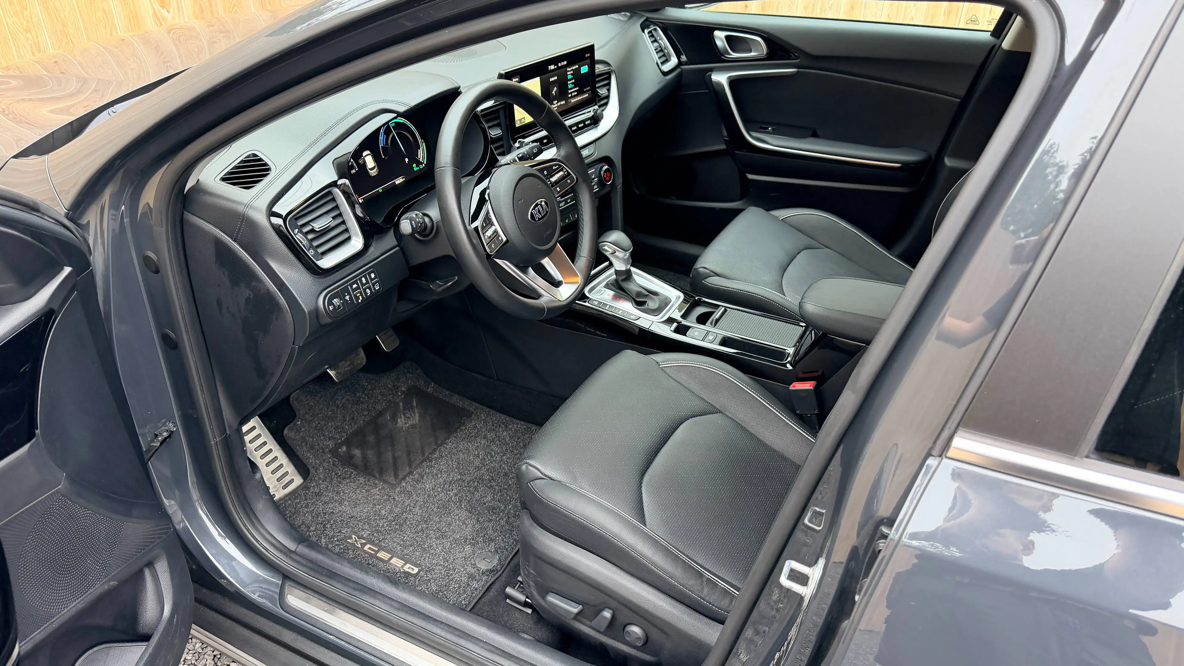 Kia XCeed XCeed PHEV 1.6 GDi Sense DCT — photo 10
