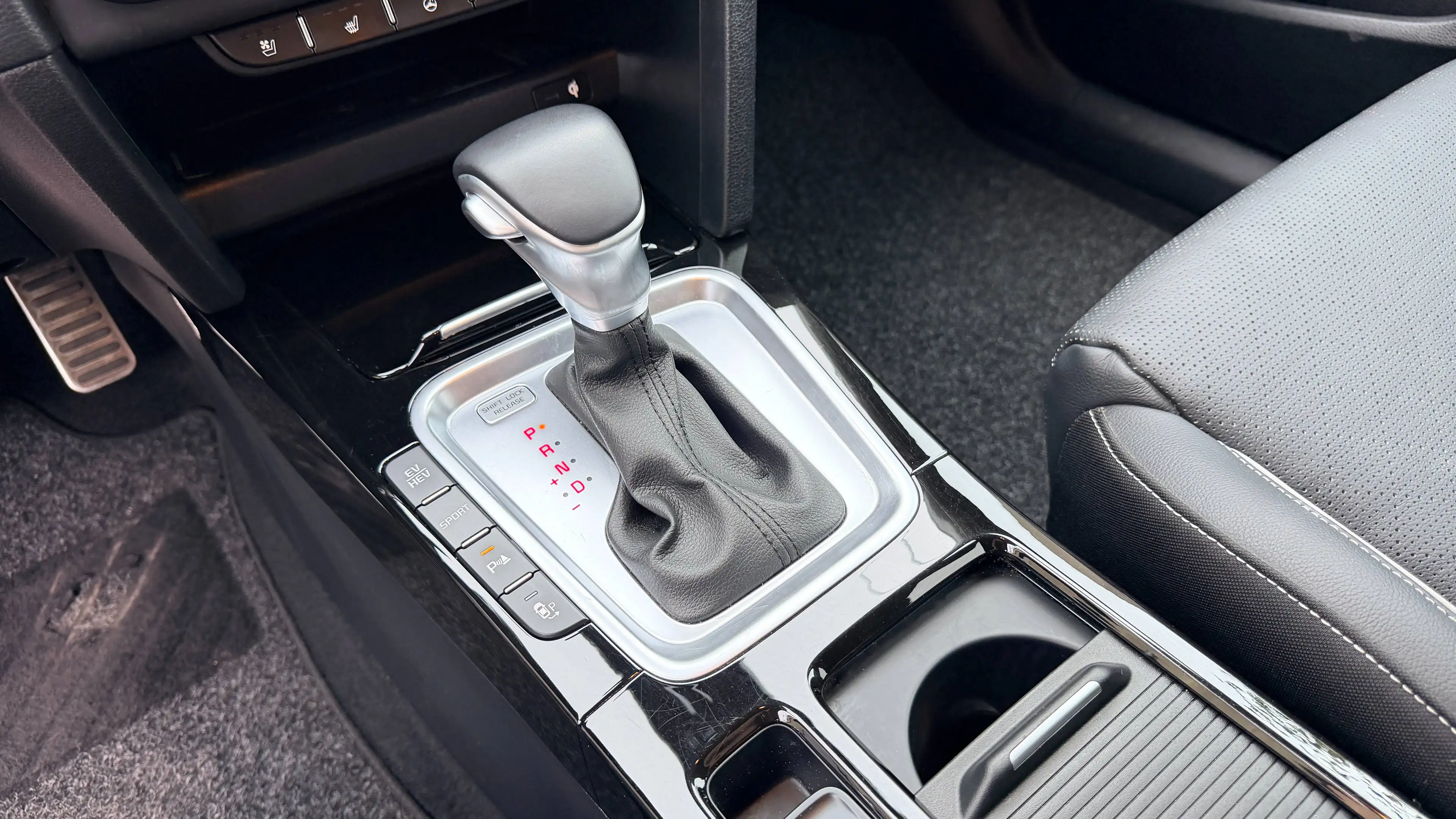 Kia XCeed XCeed PHEV 1.6 GDi Sense DCT — photo 21