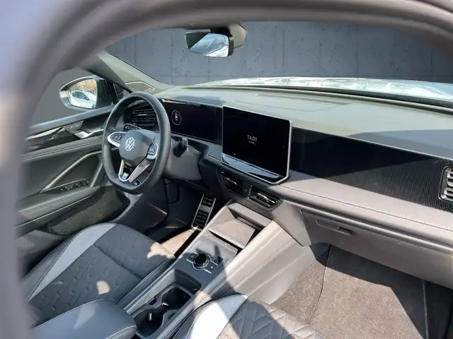Volkswagen Tiguan view 15