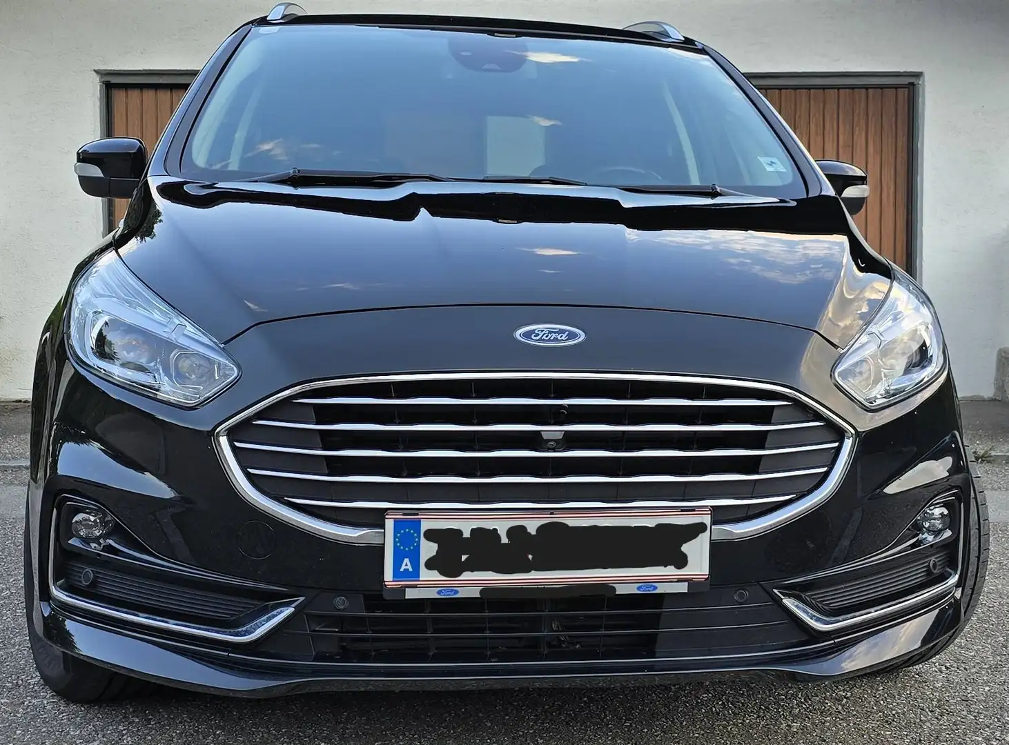 Ford Galaxy Galaxy 2,0 EcoBlue SCR Titanium Aut. Titanium Schwarz - 2