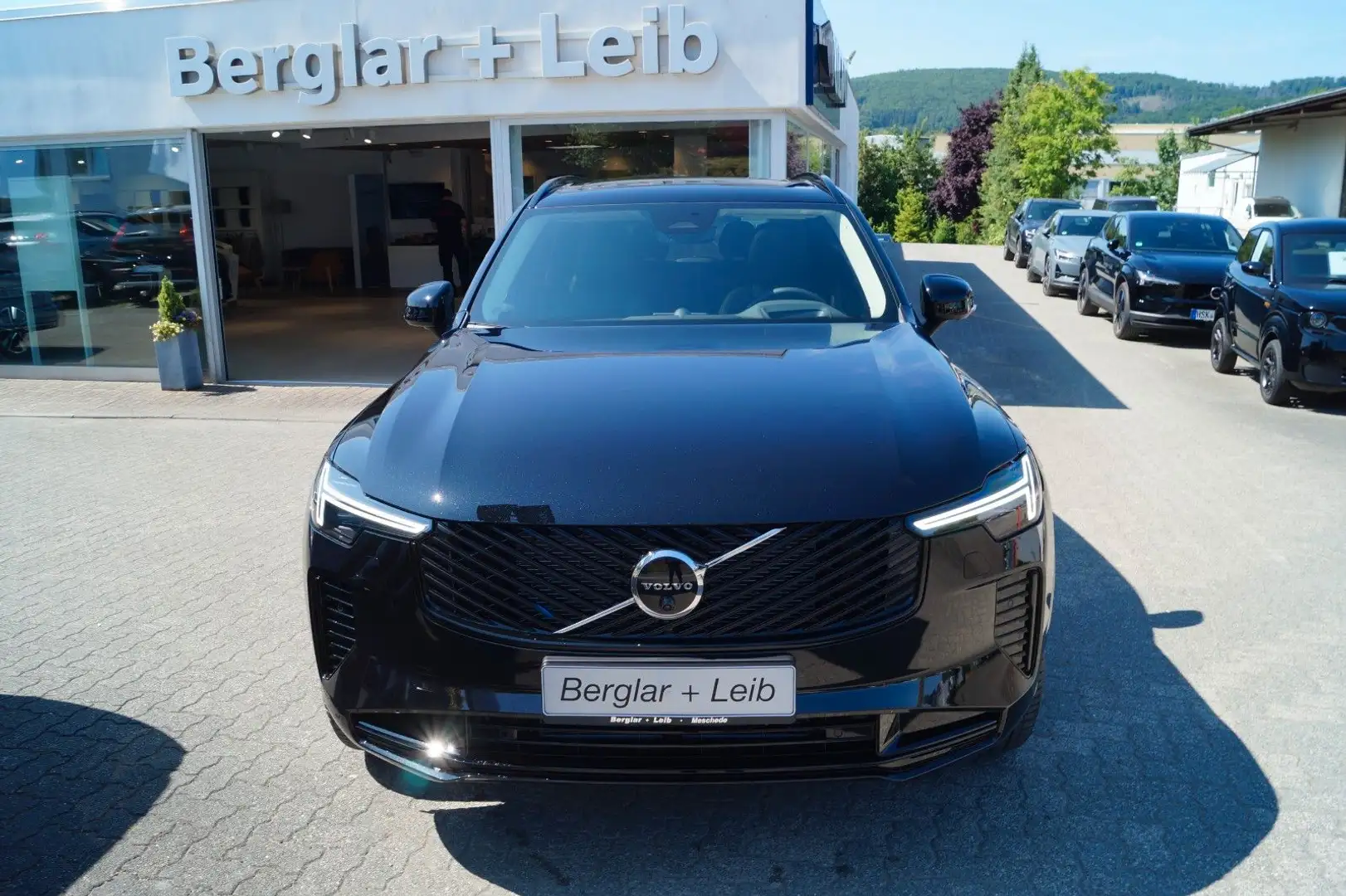 Volvo XC90 T8 AWD Plug-in Hybr Ultra Dark 7-Sitze Aut. Schwarz - 1