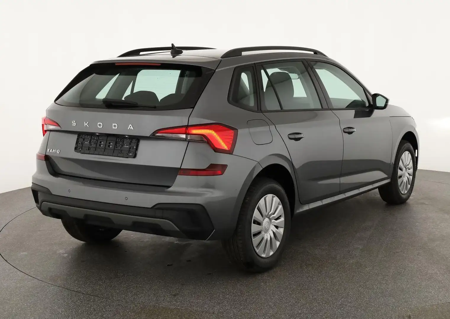 Skoda Kamiq Selection 1.5 TSI DSG Selection, Kamera, Winter... Gris - 2