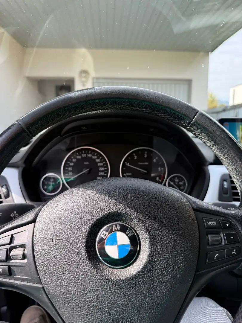 BMW 316 316d Blau - 1