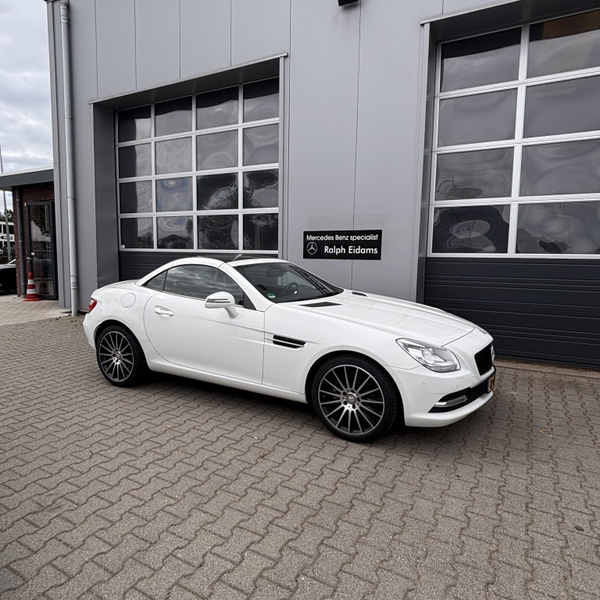 Mercedes-Benz SLK 200 *cabrio, pano* CarbonLOOK Ed. — photo 3