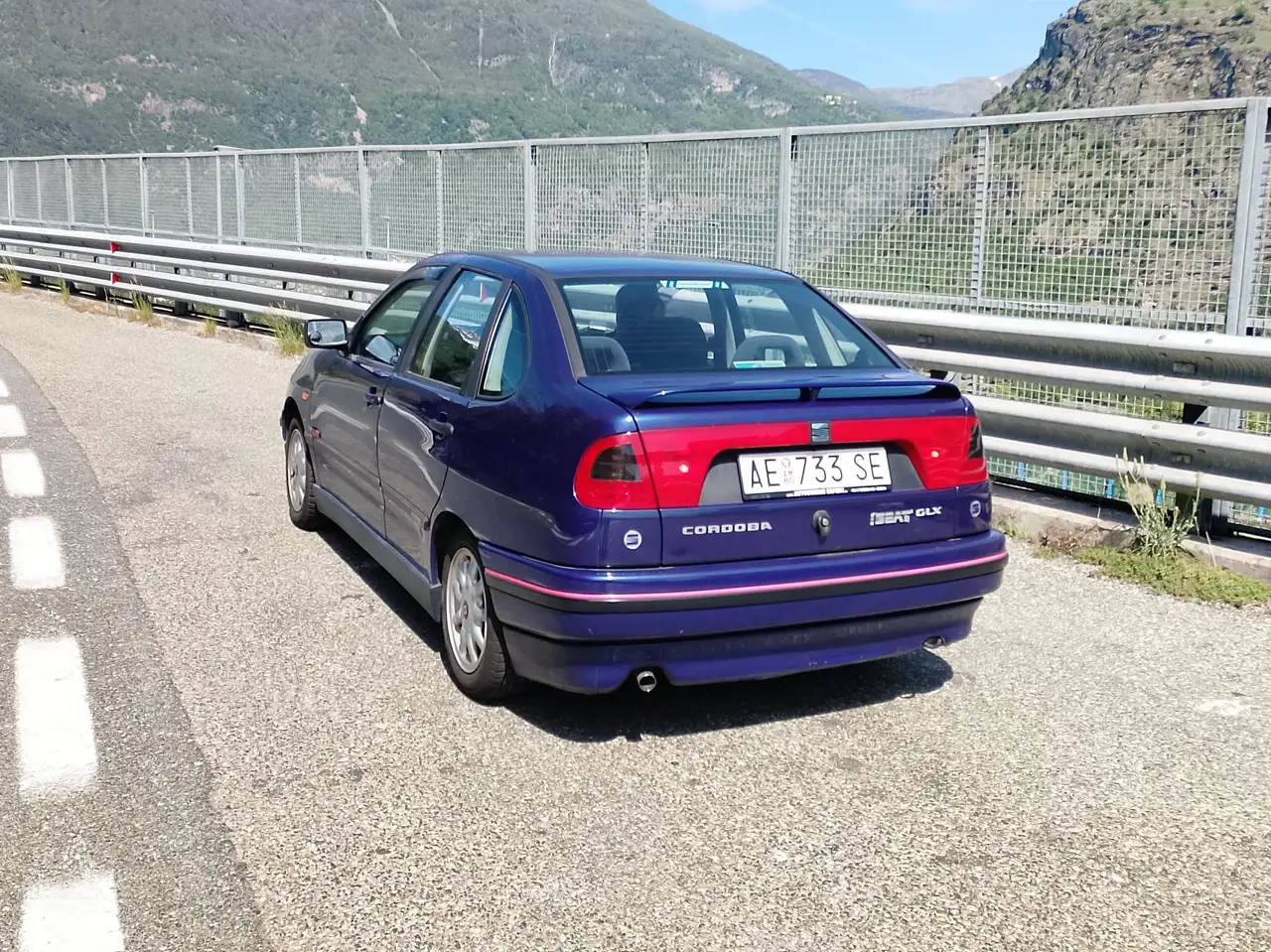 SEAT Cordoba 4p 1.6 GLX, foto 3