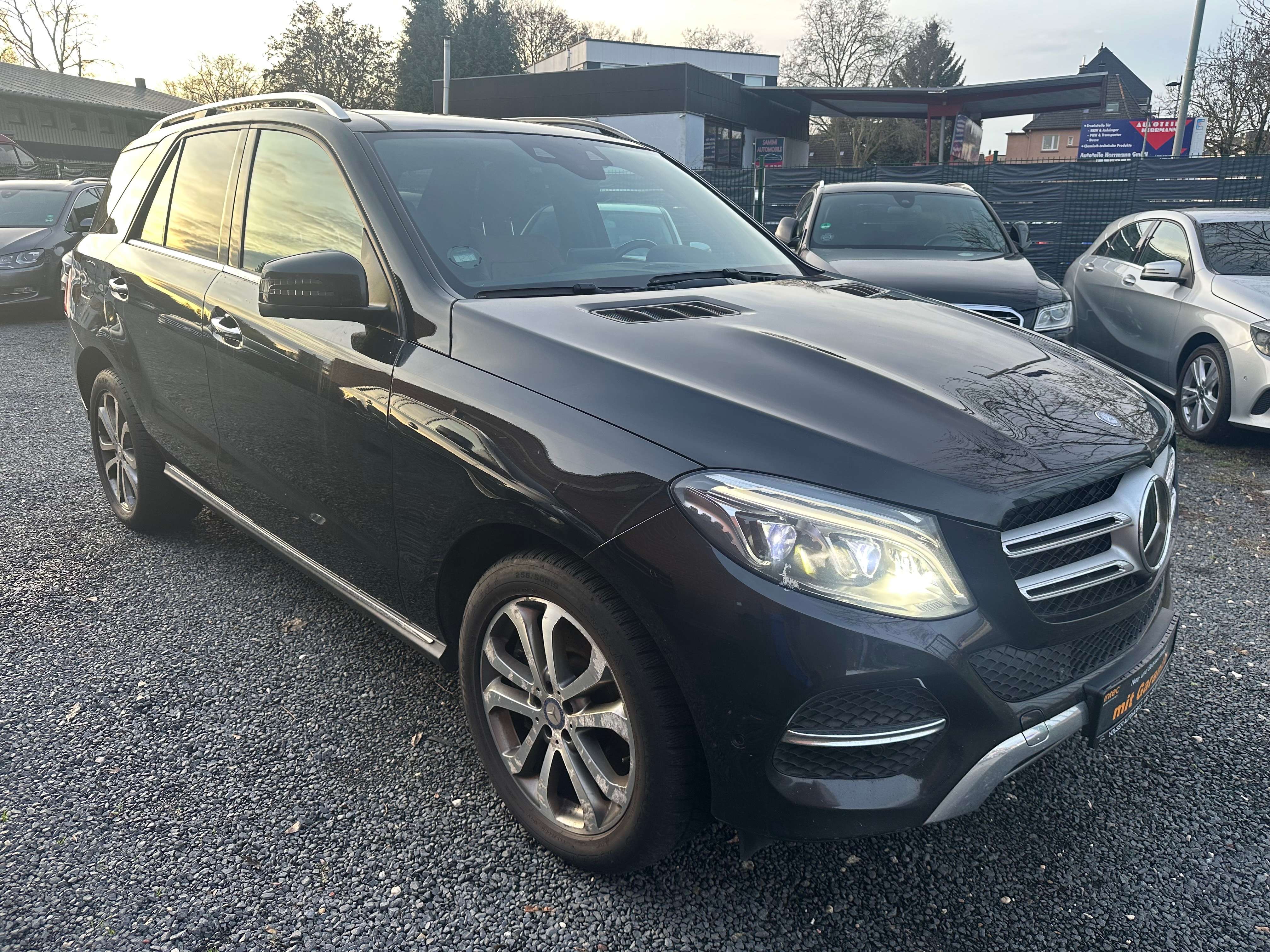 Second hand Mercedes Benz Gle-Class 