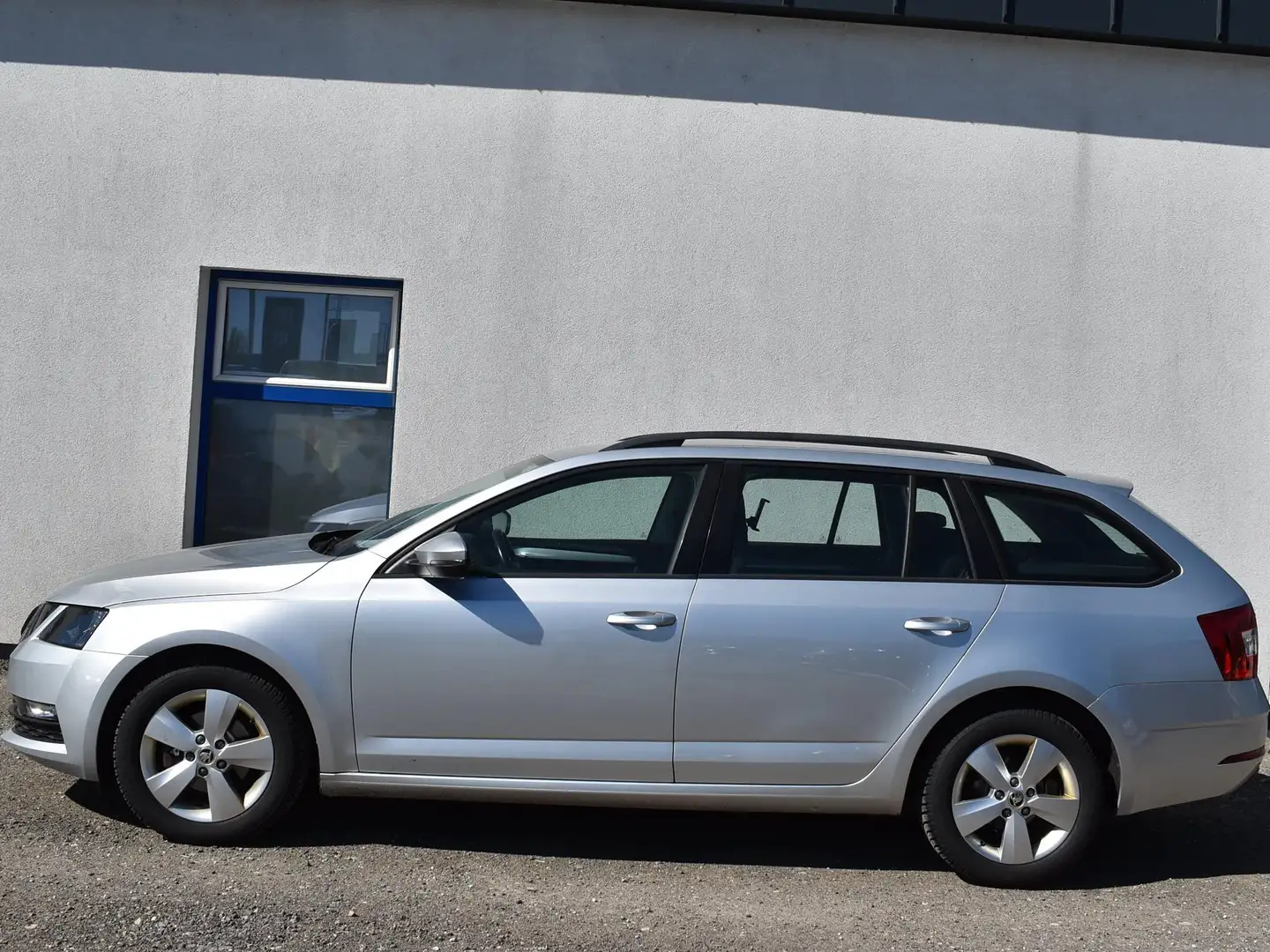 Skoda Octavia Ambition Limited Grau - 2