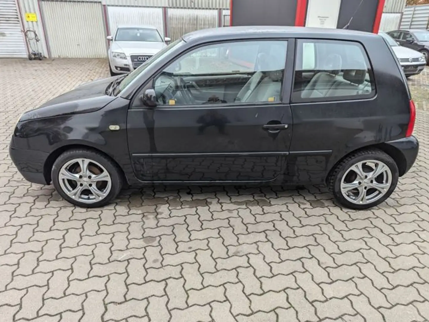 Volkswagen Lupo 1.4 Trendline*Automatik*Klima*Alufelgen* Schwarz - 2