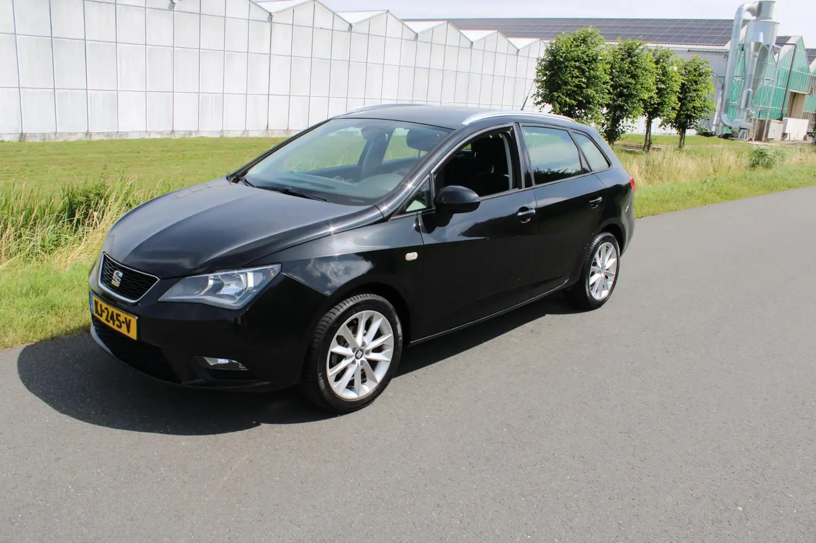 SEAT Ibiza ST 1.0 EcoTSI Style Connect met Navigatie Zwart - 2