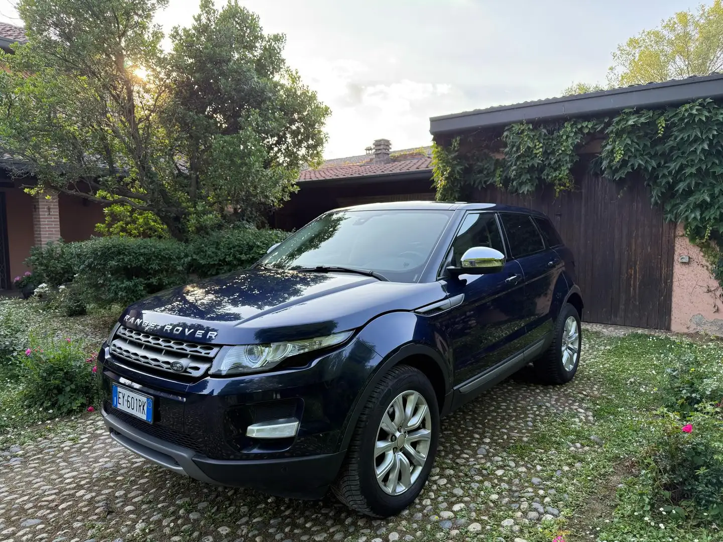 Land Rover Range Rover Evoque 5p 2.2 td4 Launch edition 150cv - 1
