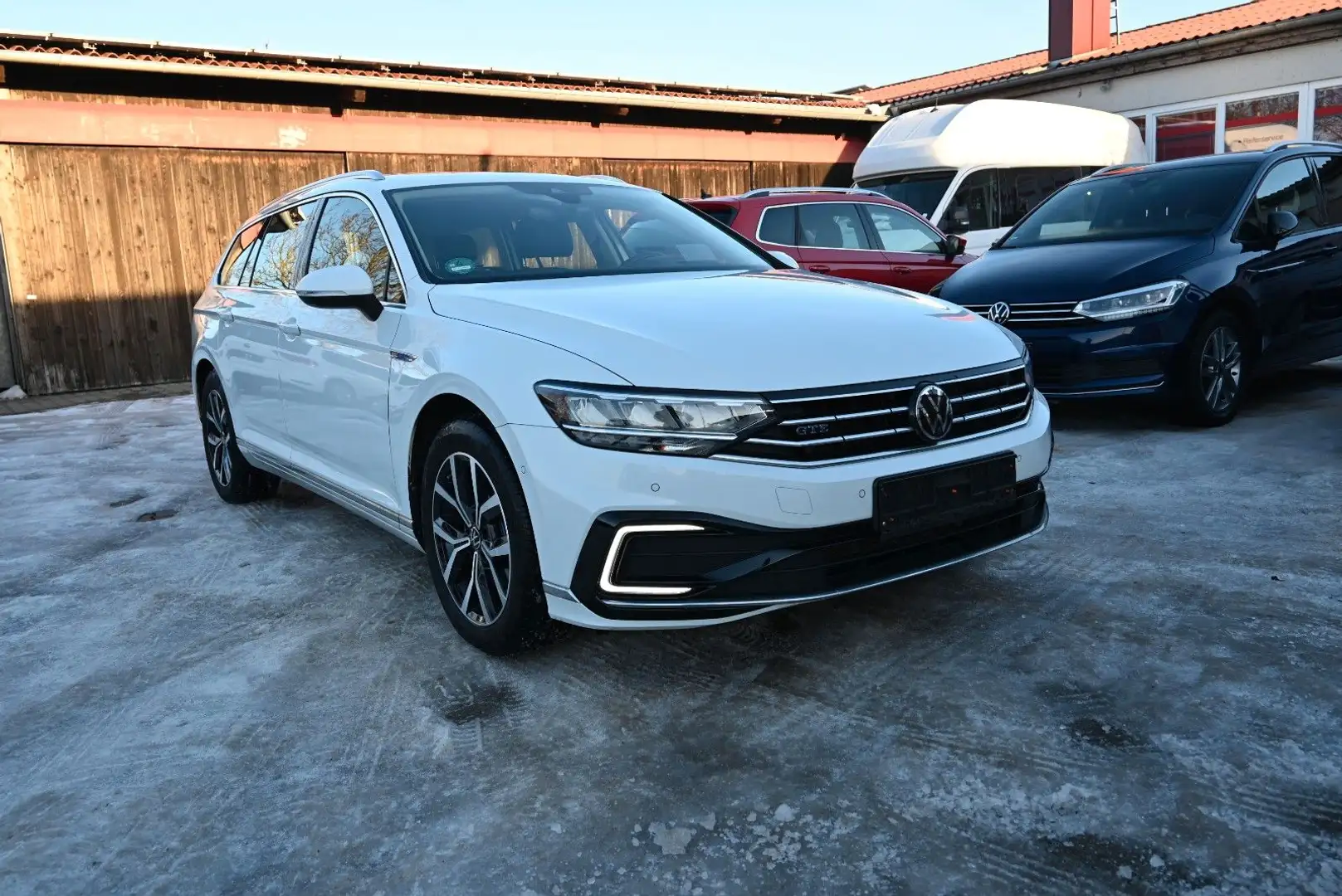 Volkswagen Passat Variant Passat GTE/Headup/Virtual/AHK/ACC/Panorama Weiß - 1
