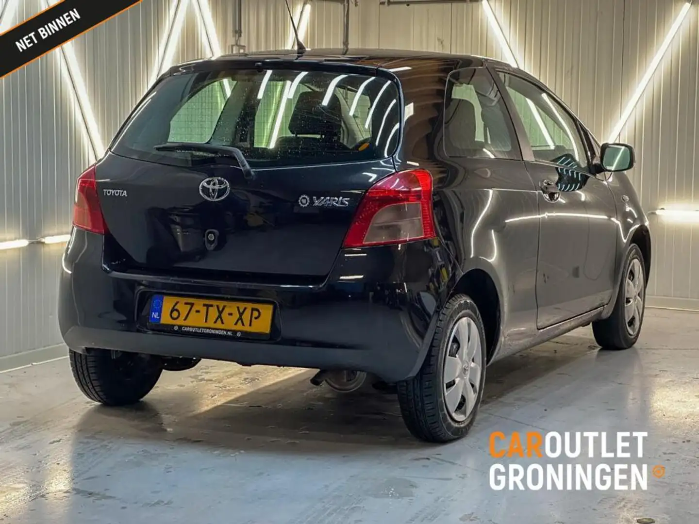 Toyota Yaris 1.0 VVTi Terra | ORI NL | NAP |GOED ONDERHOUDEN Zwart - 2