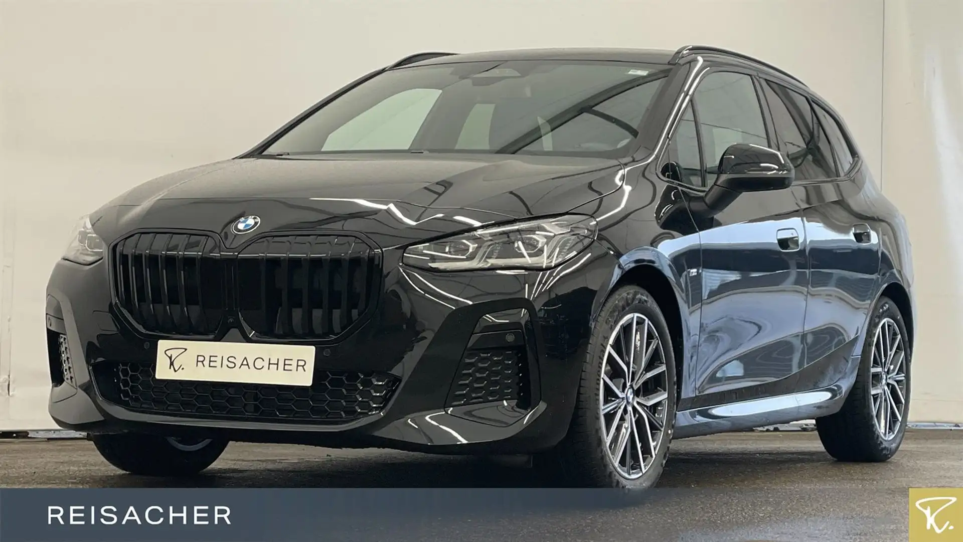 BMW 223i A Active Tourer M-Sport,AHK,el.Sitz+Mem,DA+ Чорний - 1