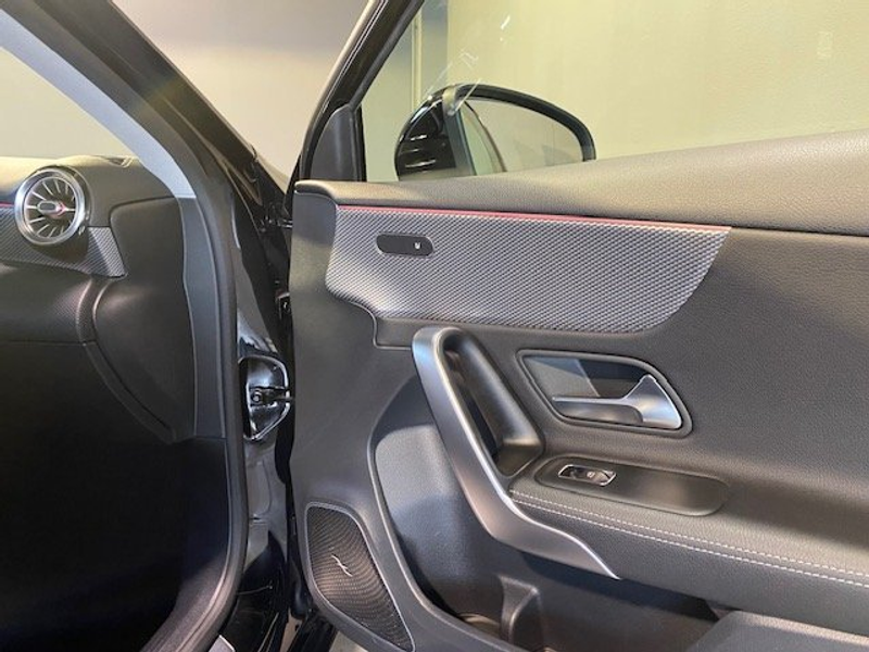 Mercedes-Benz A 200 Progressive 7-ATG/Sound/Distr/MBUX/LED/Amb — photo 11
