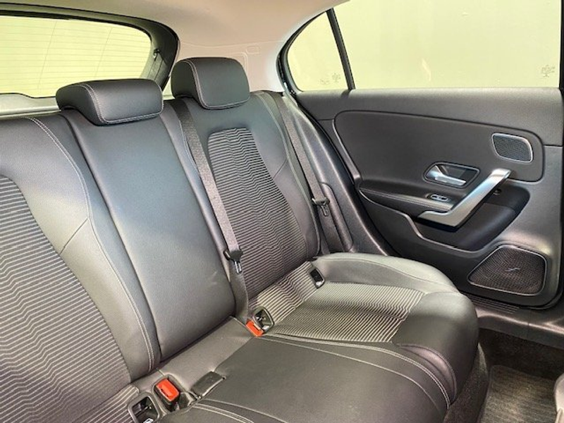 Mercedes-Benz A 200 Progressive 7-ATG/Sound/Distr/MBUX/LED/Amb — photo 9
