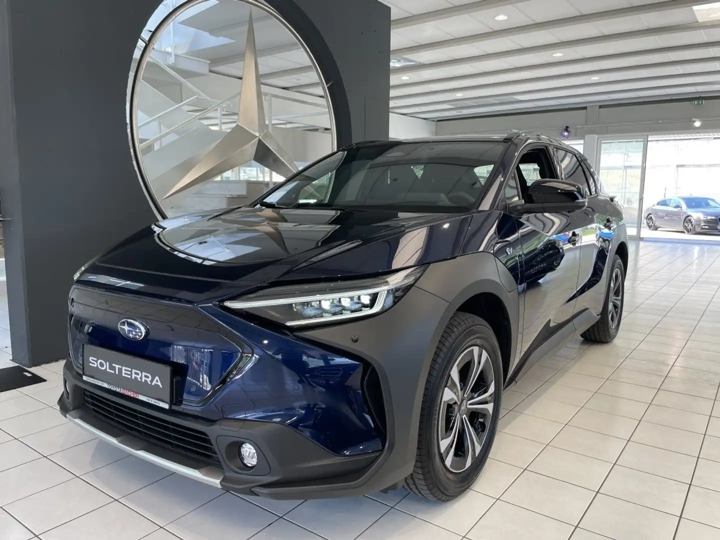 Subaru Solterra E-Xperience Blau - 2