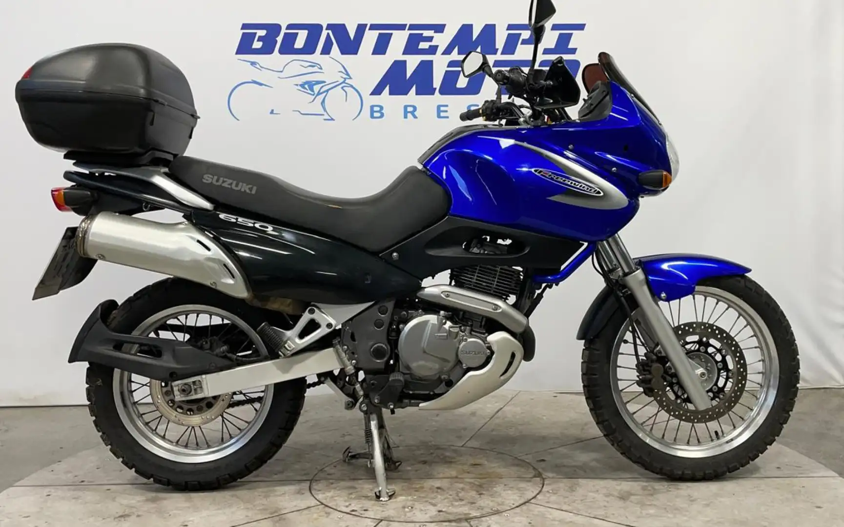 Suzuki XF 650 2006 FREEWIND - PAT A2 (35KW) + BAULETTO Blu/Azzurro - 1