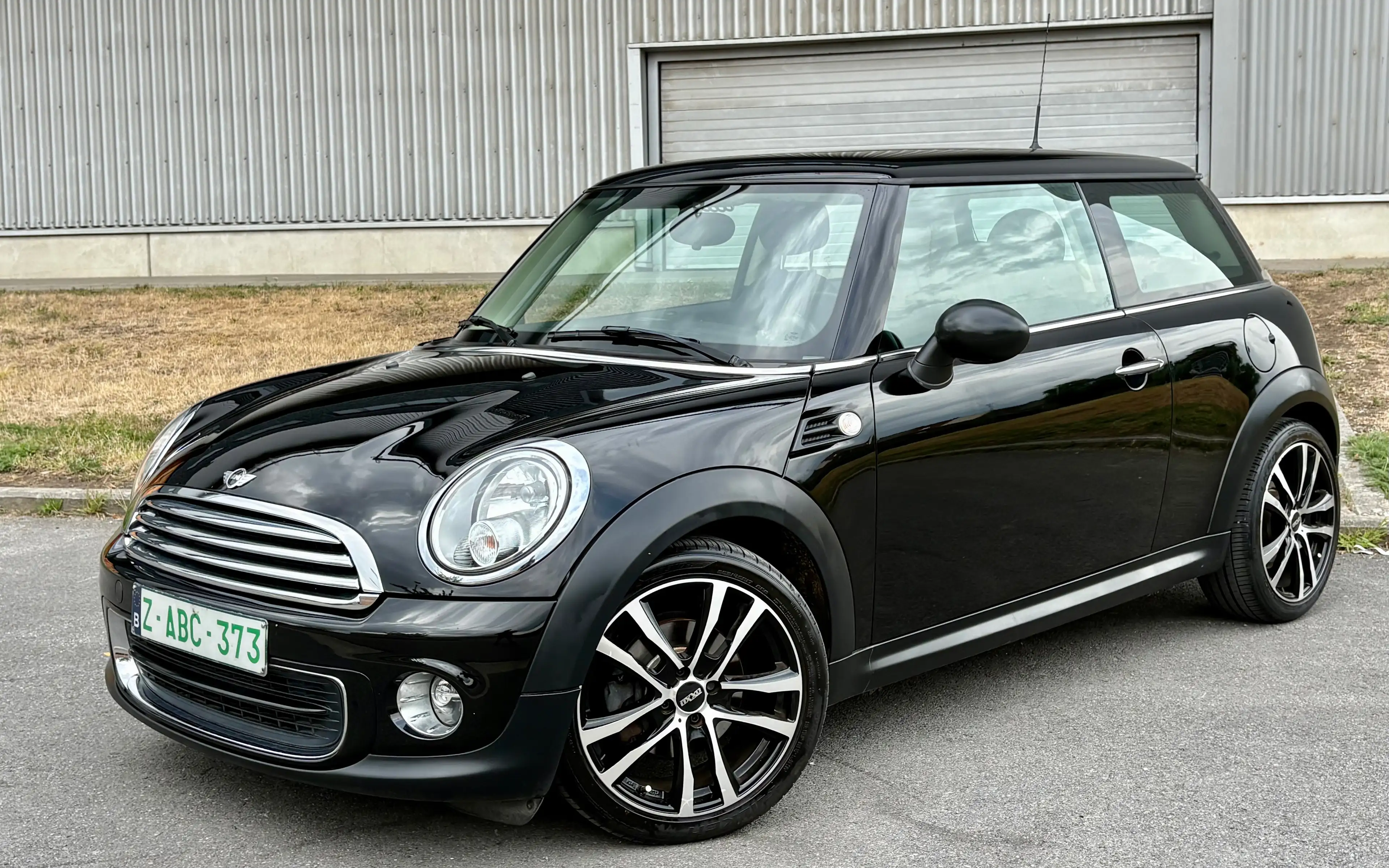 MINI One Mini 1.6i One***80.000km***EURO6b***GARANTIE12MOIS