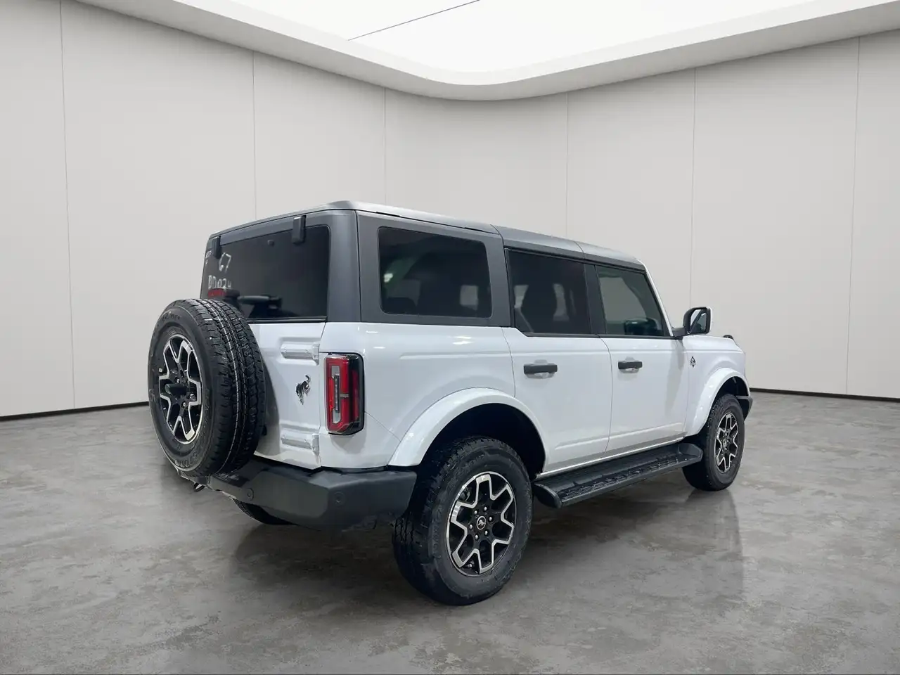 Ford Bronco снимка Ford Bronco