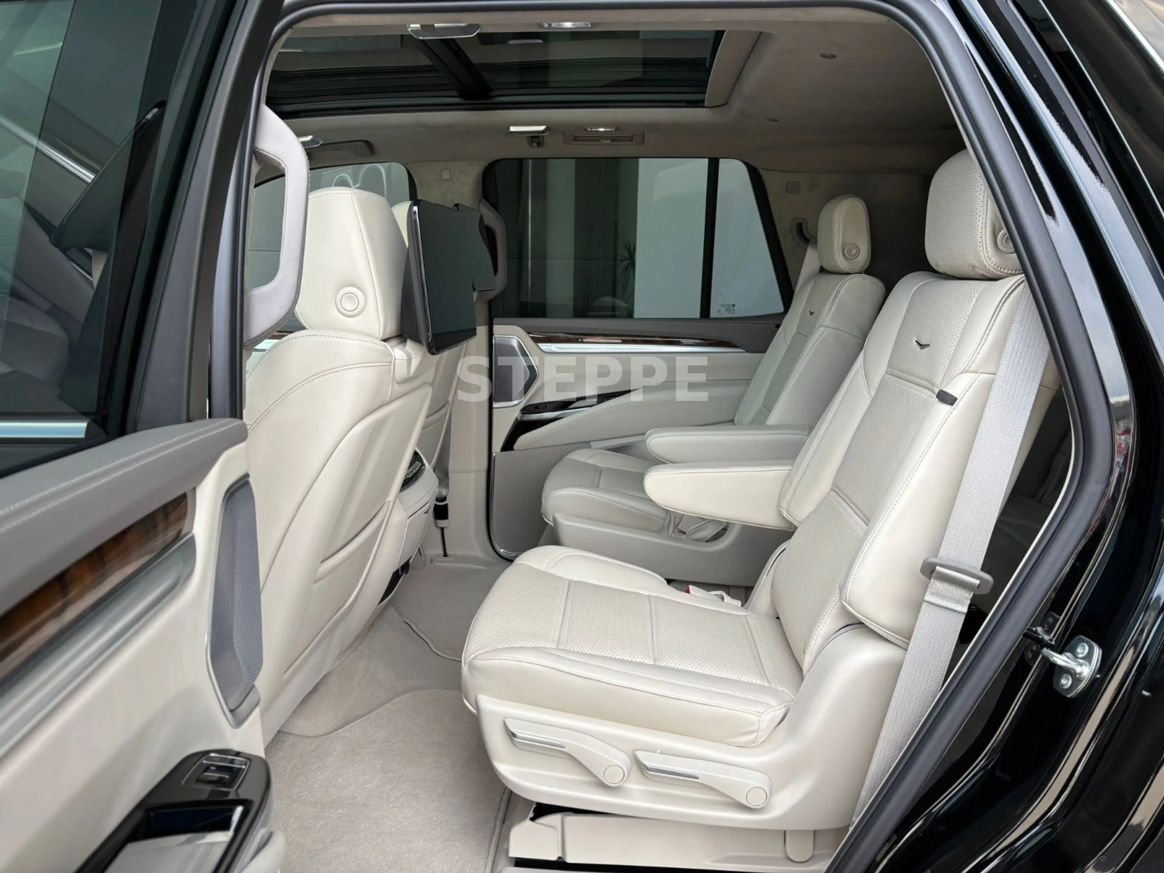 Cadillac Escalade FACELIFT MY26 6.2 V8 Platinum Luxury24" — photo 10